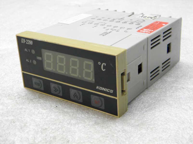 Digital Indicator KN-2200 ( KONICS )