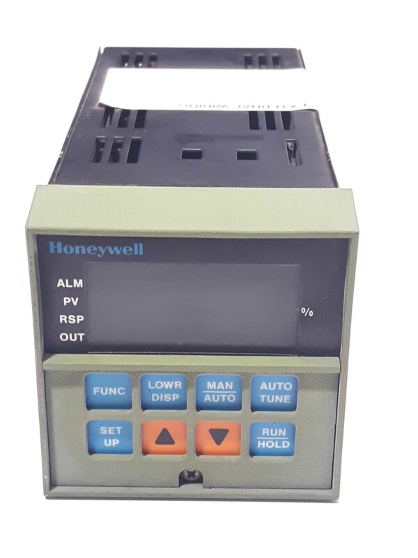 Temperature Controller DC3003-0-00A-1-00-0111 ( HONEYWELL )