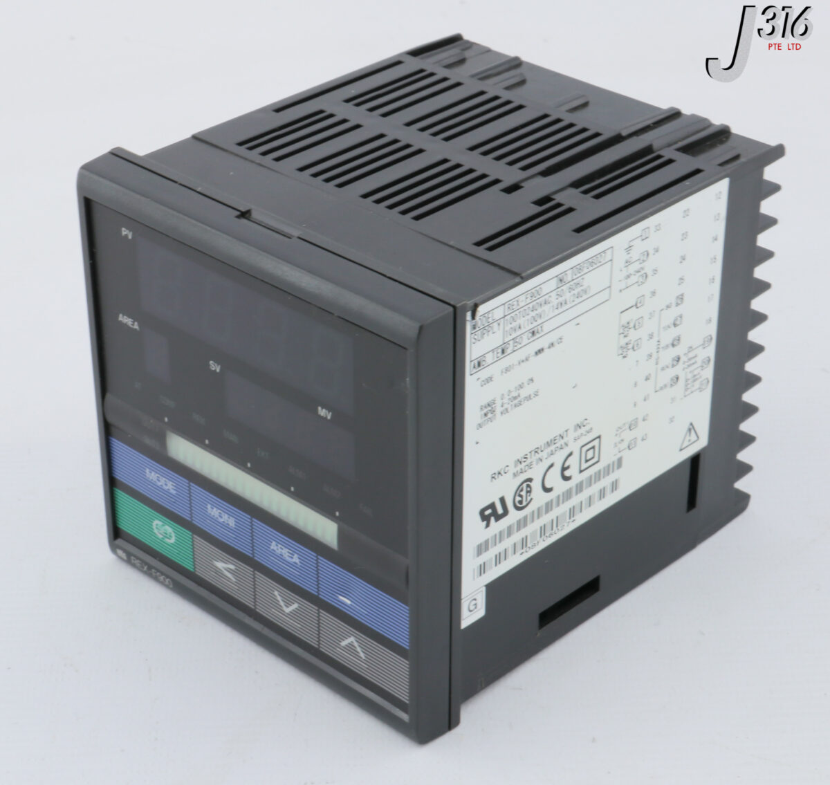 Temperature Controller REX-F900 ( RKC )