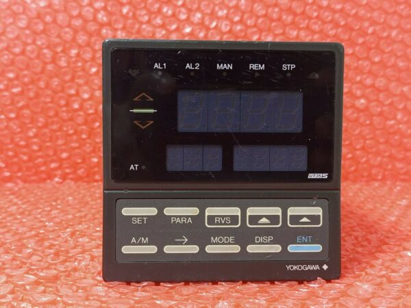Temperature Controller UT35S ( YOKOGAWA )